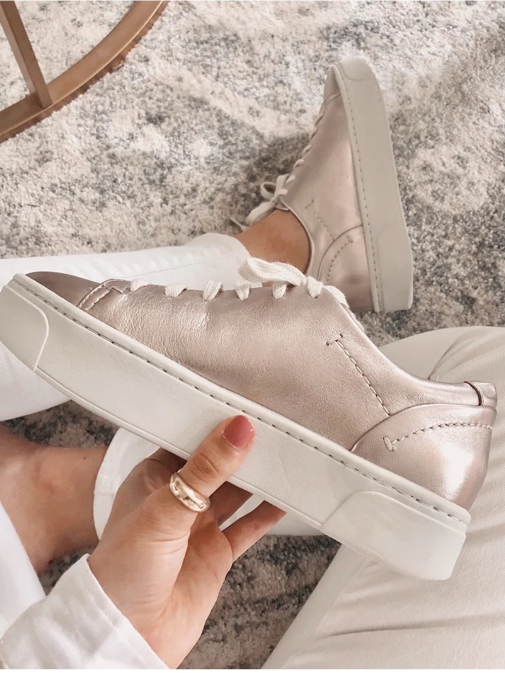 Naked Feet Helixx Metallic Rose Gold Low-Top Sneakers 6.5
